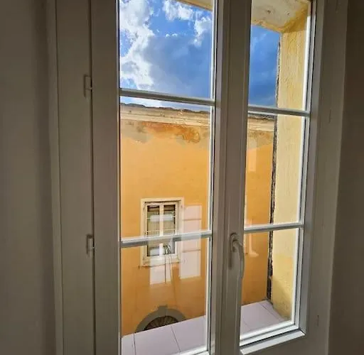 Au Coeur De La Citadelle By Monarca