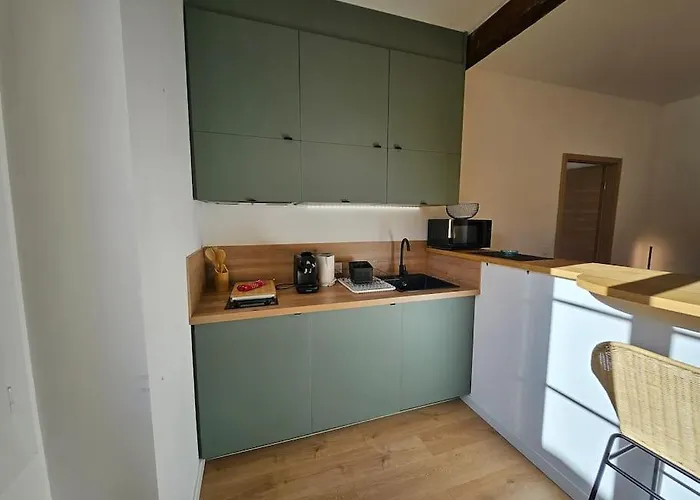 Au Coeur De La Citadelle By Monarca Daire