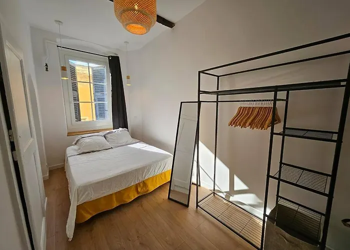 Au Coeur De La Citadelle By Monarca