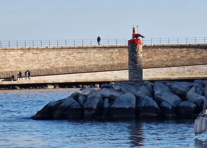 Au Coeur De La Citadelle By Monarca * Bastia (Corsica)